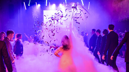 Jak si stanovit rozpočet na maturitní ples?